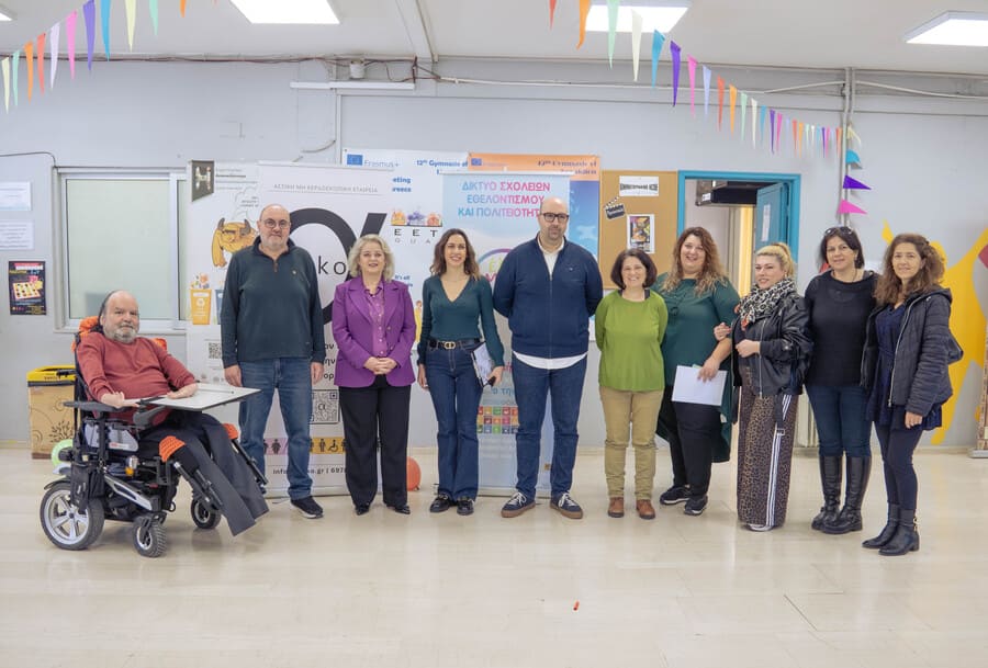 Ο Κόσμος Αντίστροφα»στο 12ο Γυμνάσιο Ηρακλείου - Κατσαμπάς.